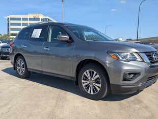 2020 Nissan Pathfinder S SUV