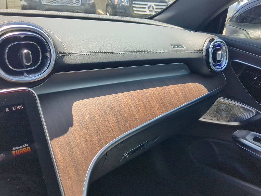 2024 Mercedes Benz CLE 4MATIC photo 2