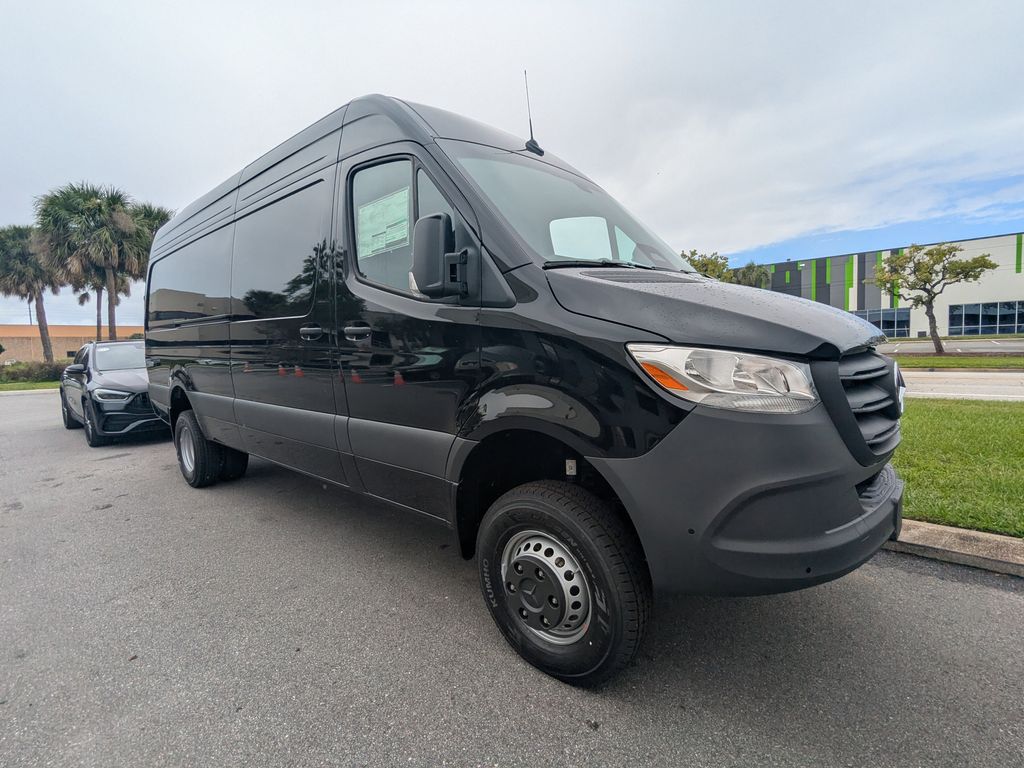 2026 Mercedes-Benz Sprinter Cargo Van Base's photo