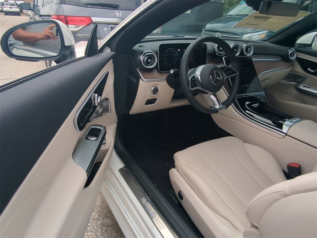 2024 Mercedes Benz CLE 300 photo 3