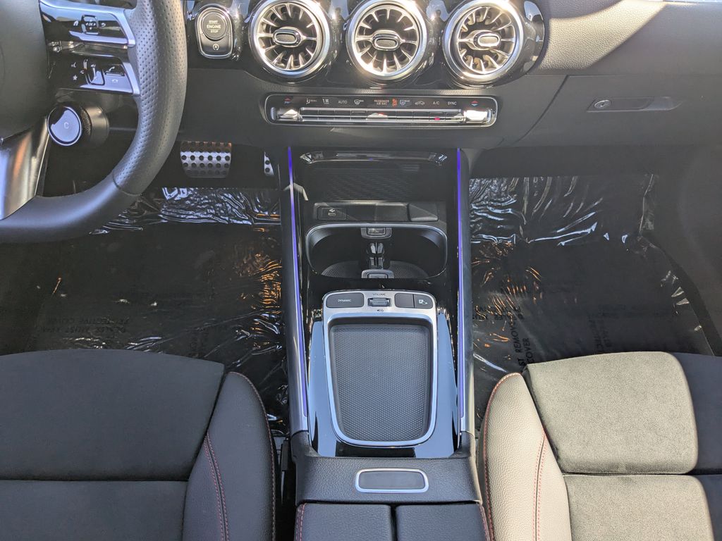 2024 Mercedes-Benz GLA GLA35 AMG - Photo 6