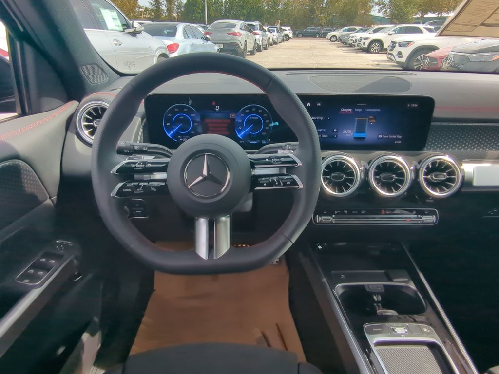2024 Mercedes Benz EQB 300 4MATIC photo 3