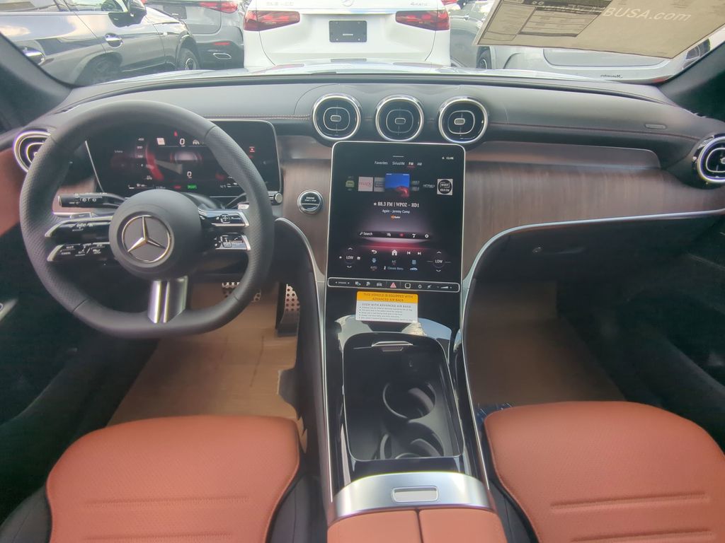 2025 Mercedes Benz GLC 350e 4MATIC photo 2
