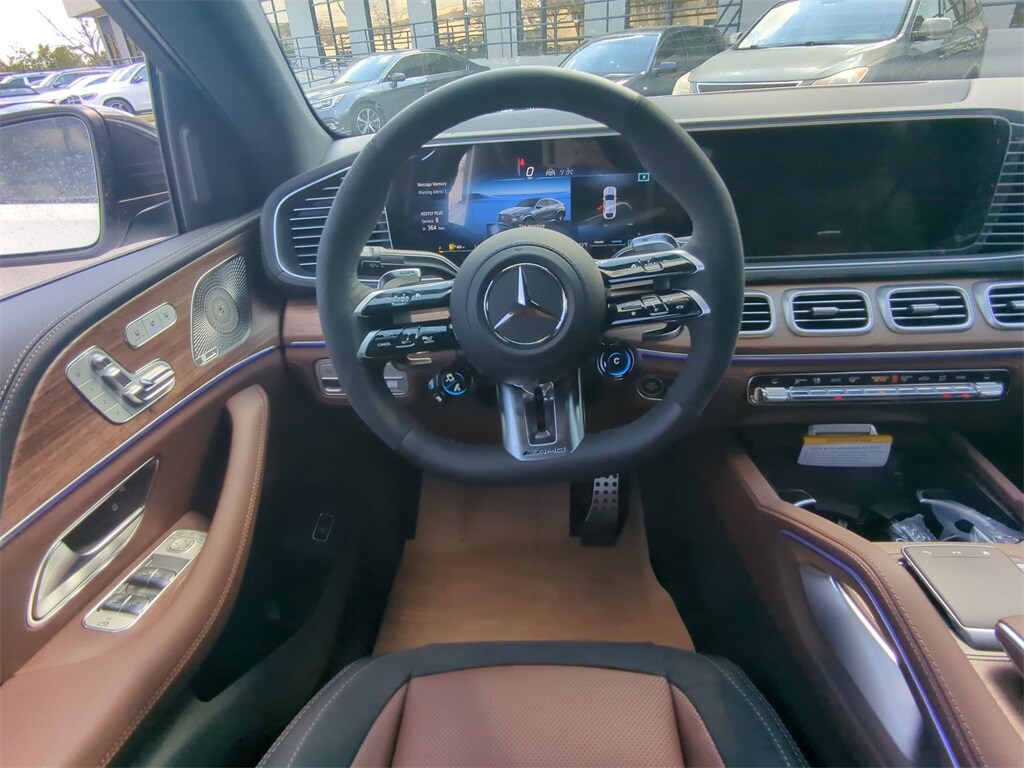 2025 Mercedes Benz GLE 53 AMG photo 3