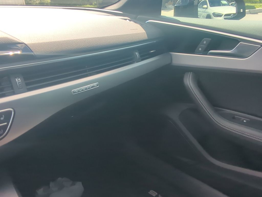 2022 Audi A5 S line Quattro Premium Plus photo 4