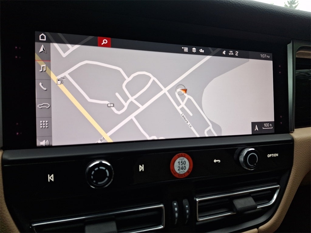 Used 2024 Porsche Macan Base SUV