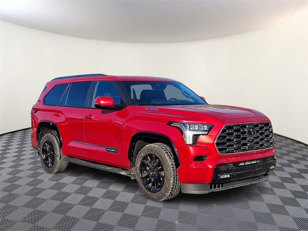 2025 Toyota Sequoia Platinum's photo