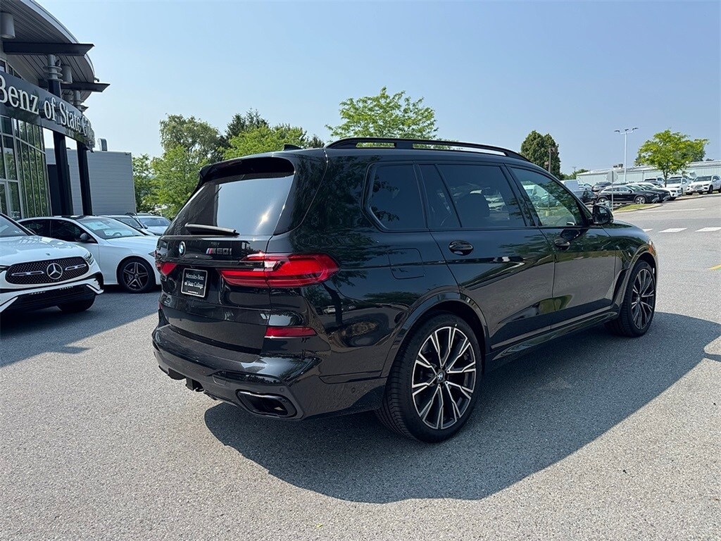 2022 Bmw X7 M50i photo 3