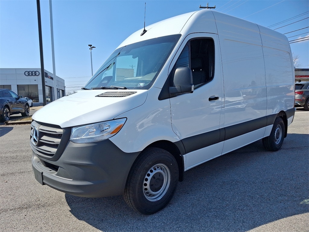 New 2025 Mercedes-Benz Sprinter 2500 Standard Roof 4-Cyl Diesel Van Cargo Van