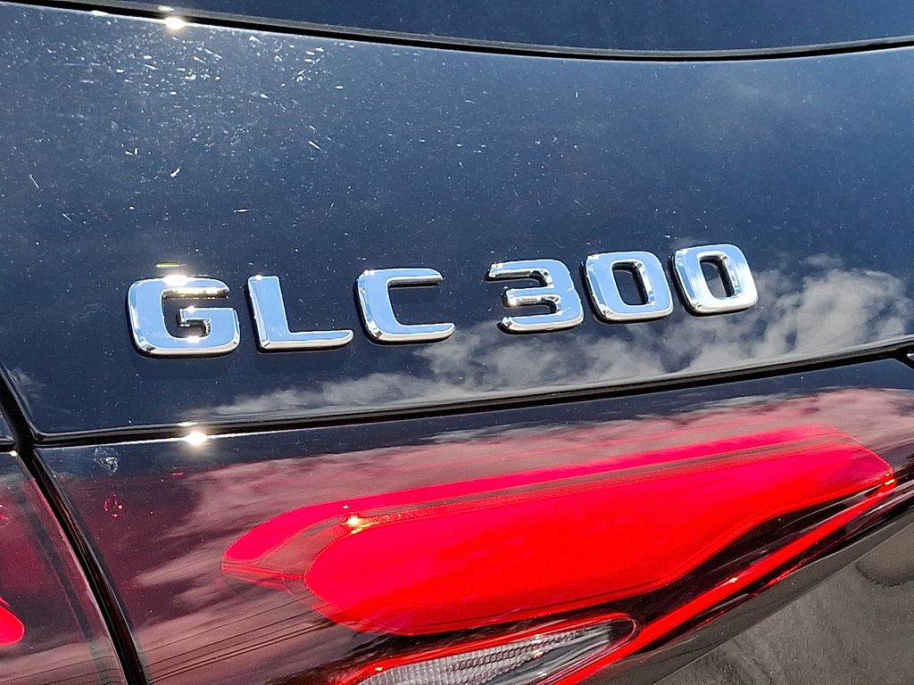2025 Mercedes-Benz GLC Base - Photo 21