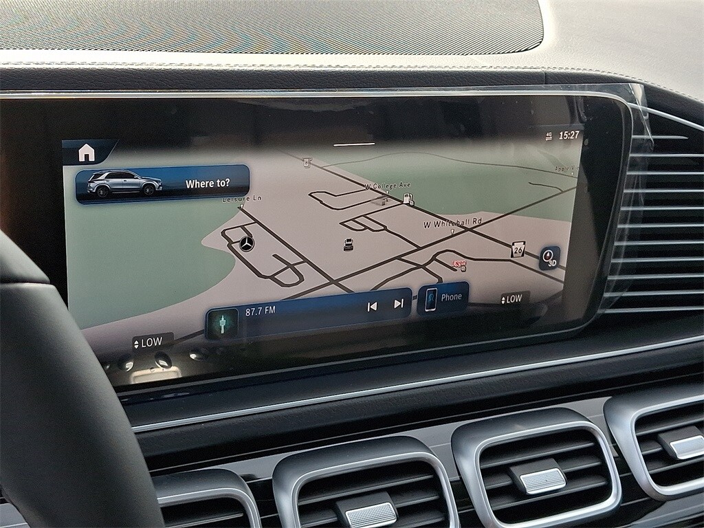 2026 Mercedes Benz GLE 450 4MATIC photo 3