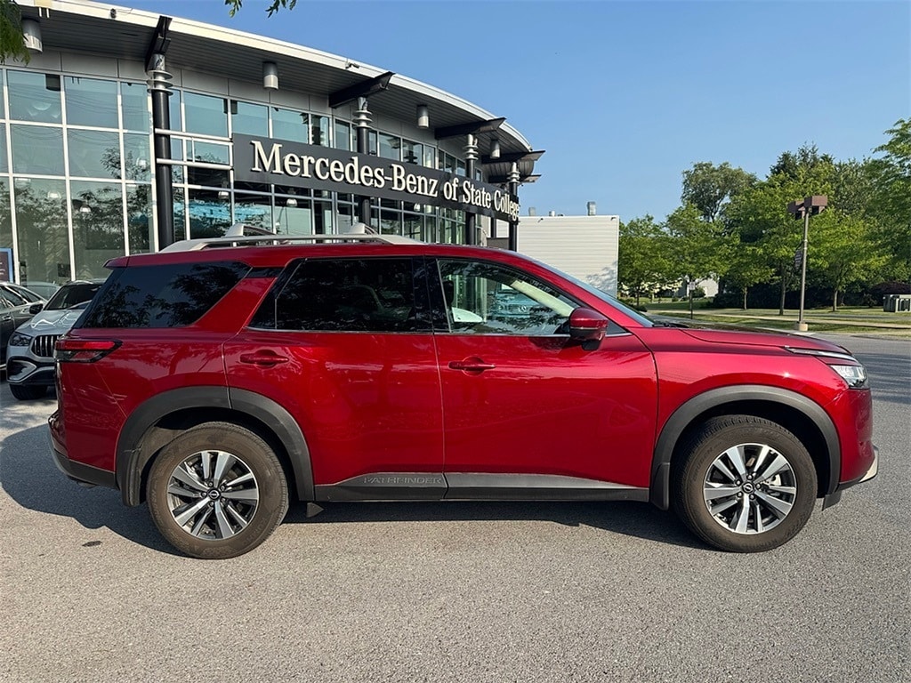 Used 2024 Nissan Pathfinder SL with VIN 5N1DR3CC9RC296352 for sale in State College, PA
