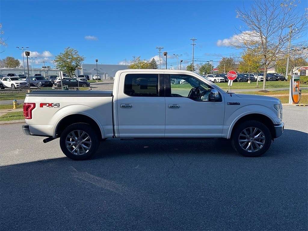 2016 Ford F-150 Lariat photo 2