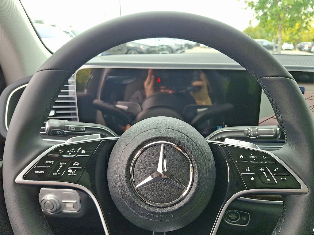 2026 Mercedes-Benz GLE GLE450 - Photo 18