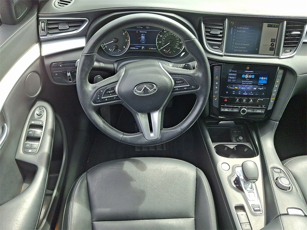 2020 Infiniti QX50 Luxe photo 2