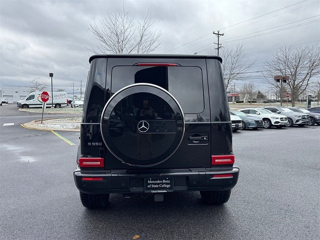 2025 Mercedes Benz G 550 photo 4