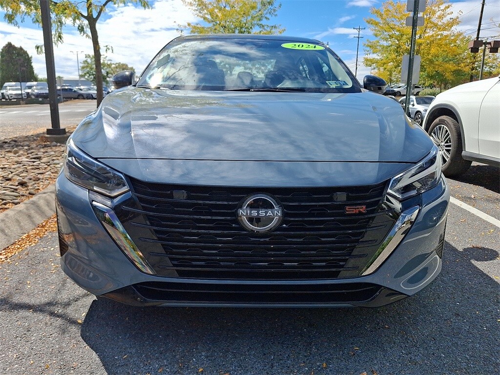 2024 Nissan Sentra SR photo 2