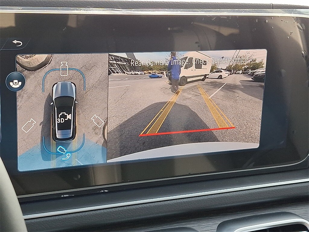 2026 Mercedes Benz GLE 450 4MATIC photo 4