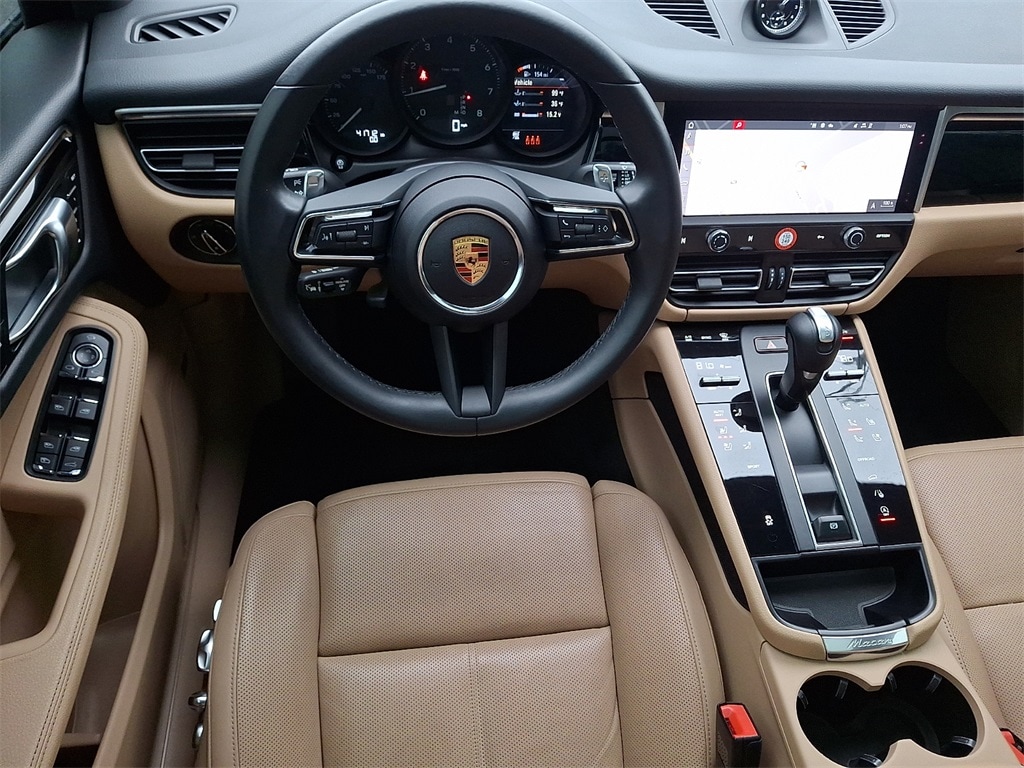Used 2024 Porsche Macan Base SUV