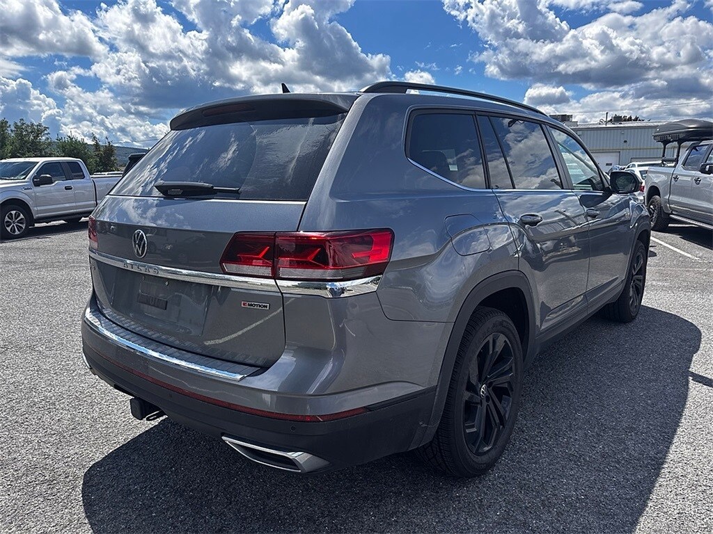 2022 Volkswagen Atlas V6 SE Technology photo 3
