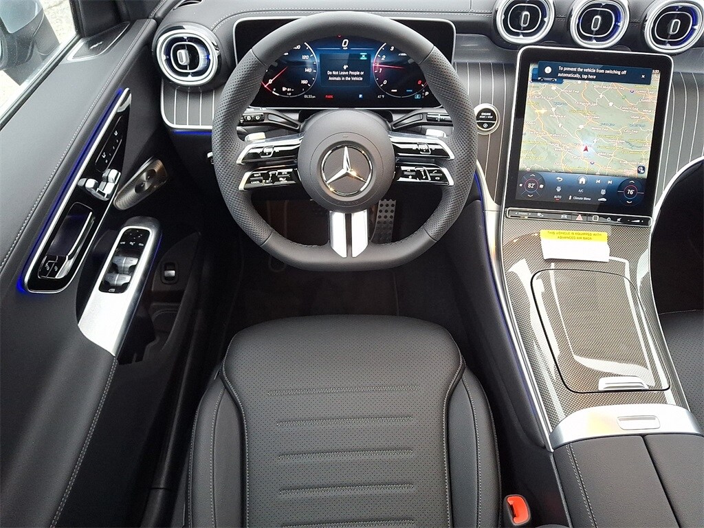 2026 Mercedes Benz GLC 300 4MATIC photo 2