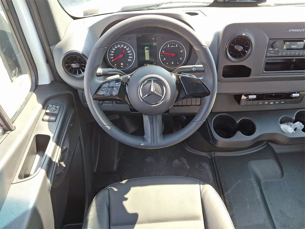 New 2025 Mercedes-Benz Sprinter 2500 Standard Roof 4-Cyl Diesel Van Cargo Van