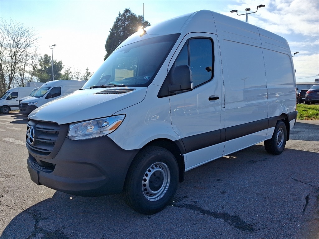 New 2025 Mercedes-Benz Sprinter 2500 Standard Roof 4-Cyl Diesel HO Van Cargo Van