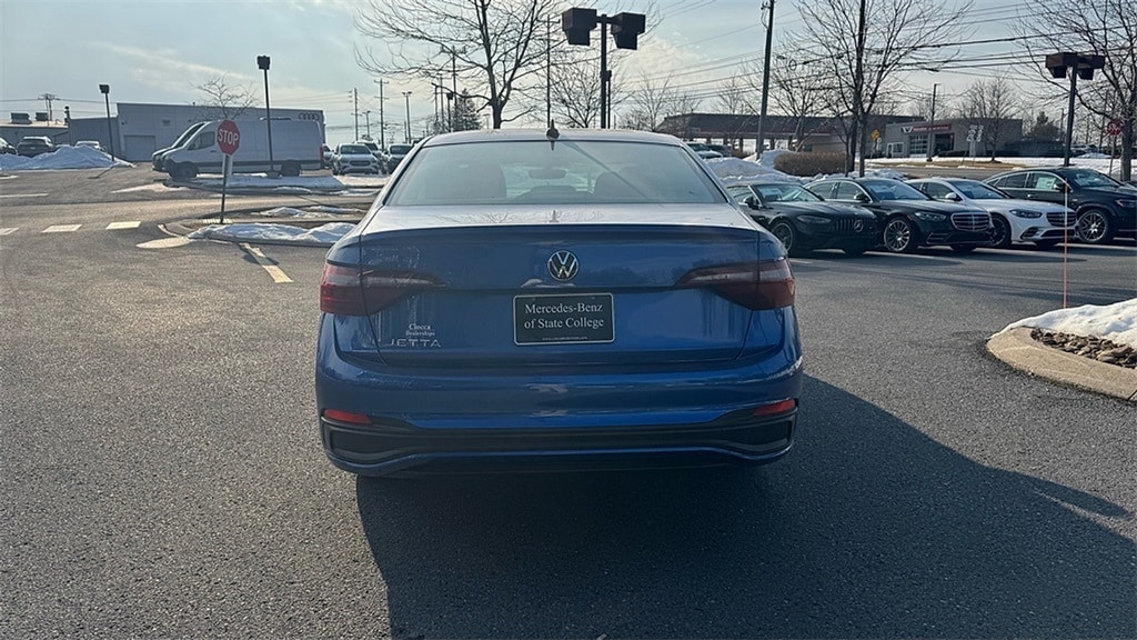 Used 2023 Volkswagen Jetta 1.5T S Sedan