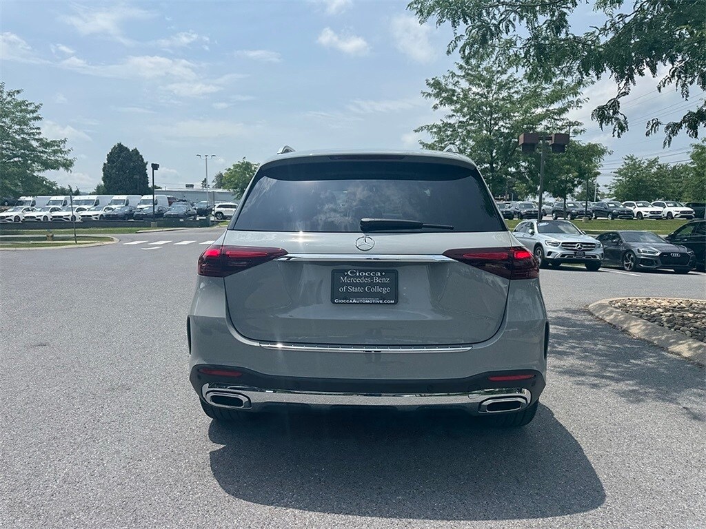 2025 Mercedes Benz GLE 350 4MATIC photo 4