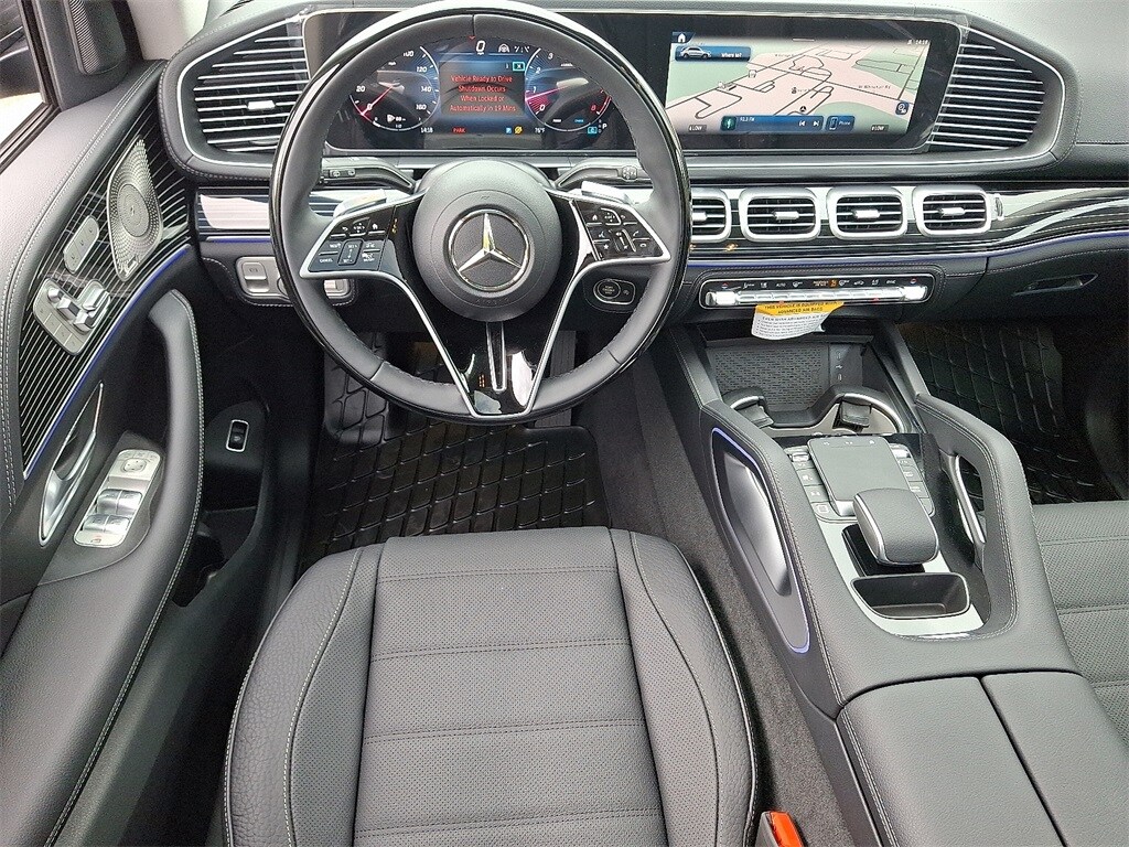 2026 Mercedes Benz GLE 450 4MATIC photo 2