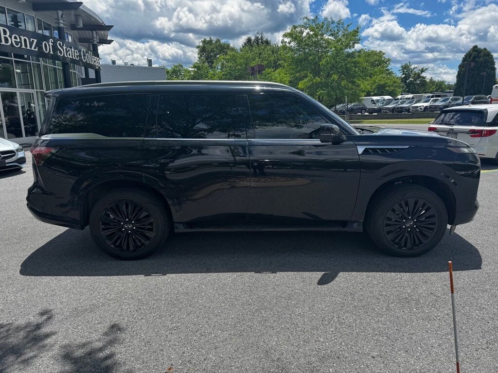Used 2025 INFINITI QX80 Luxe SUV