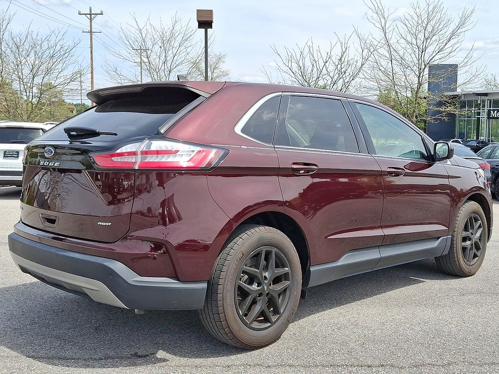 2024 Ford Edge SEL - Photo 9