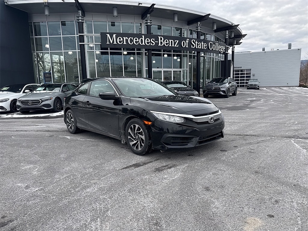 2018 Honda Civic LX-P's photo