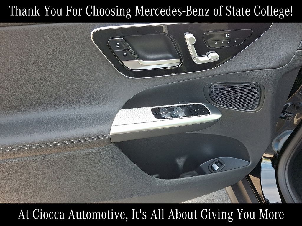 2026 Mercedes-Benz GLC Base - Photo 12