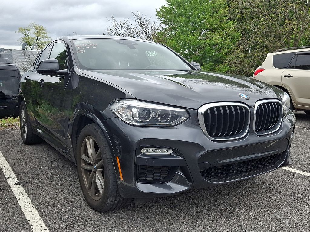 2019 BMW X4 xDrive30i's photo