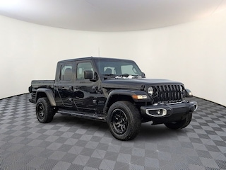 2021 Jeep Gladiator Sport Truck