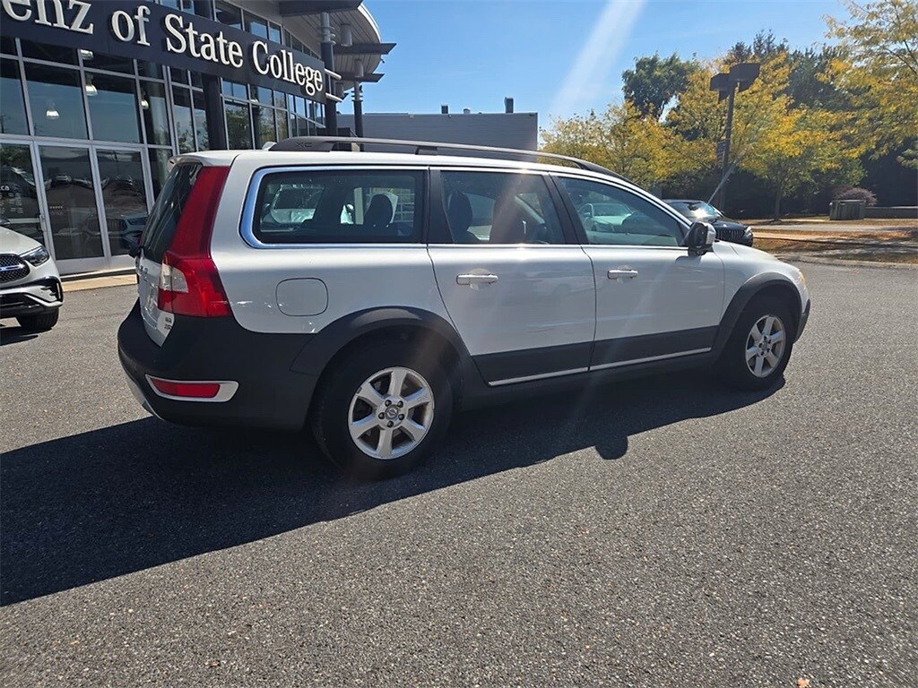 2010 Volvo XC70 3.2 photo 3