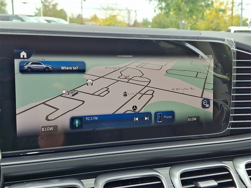 2026 Mercedes Benz GLE 450 4MATIC photo 3