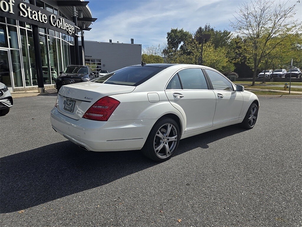 2013 Mercedes Benz S 550 4MATIC photo 3
