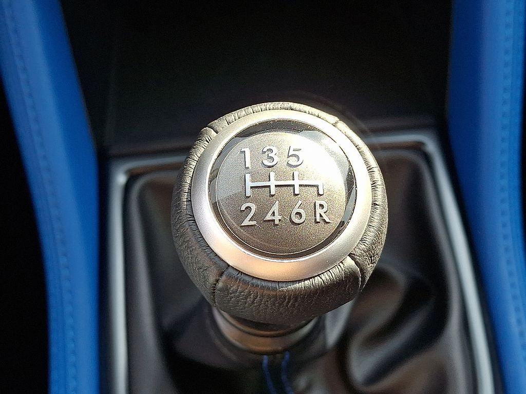 2025 Subaru WRX tS - Photo 18