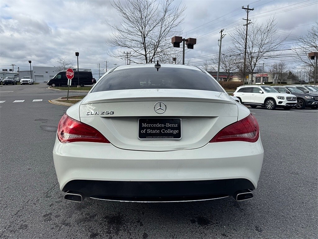 2014 Mercedes Benz CLA 250 photo 4