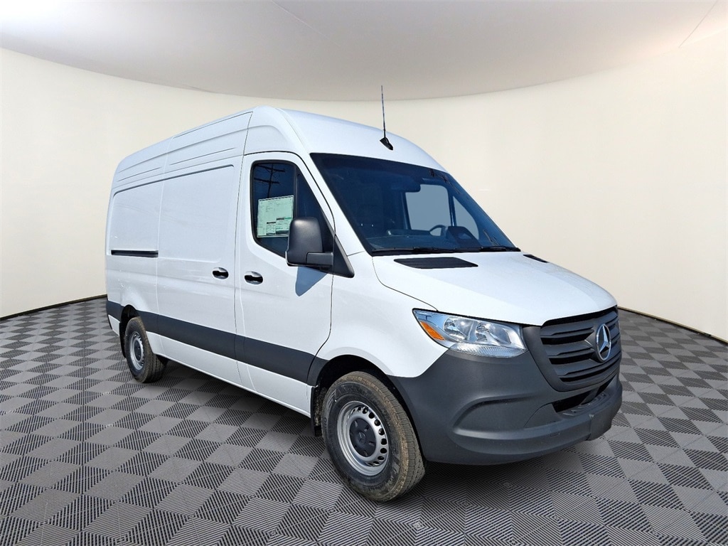 New 2025 Mercedes-Benz Sprinter 2500 Standard Roof 4-Cyl Diesel Van Cargo Van