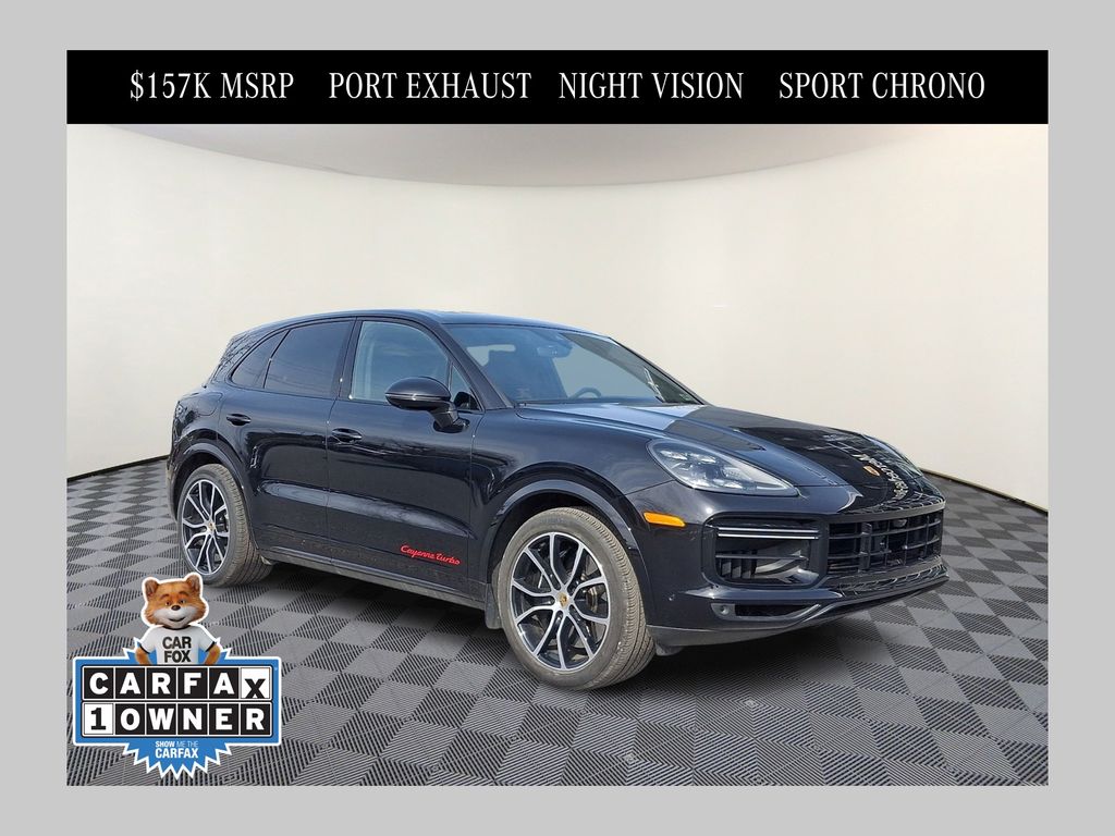 2022 Porsche Cayenne Turbo's photo
