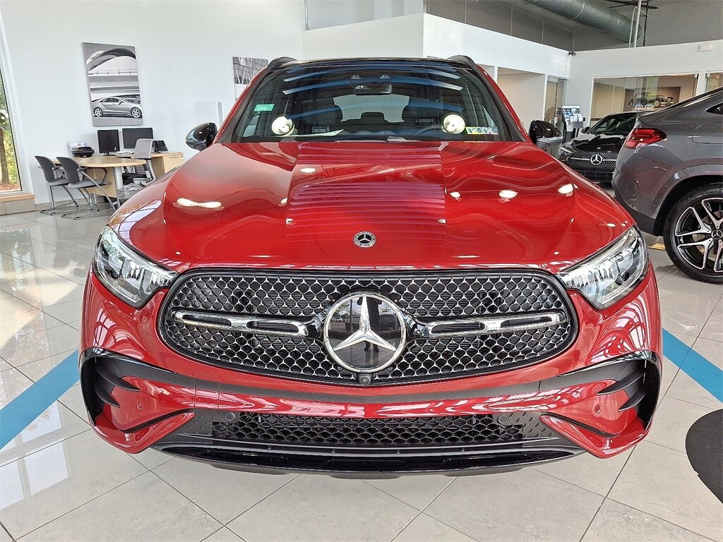 2026 Mercedes Benz GLC 350e 4MATIC photo 4
