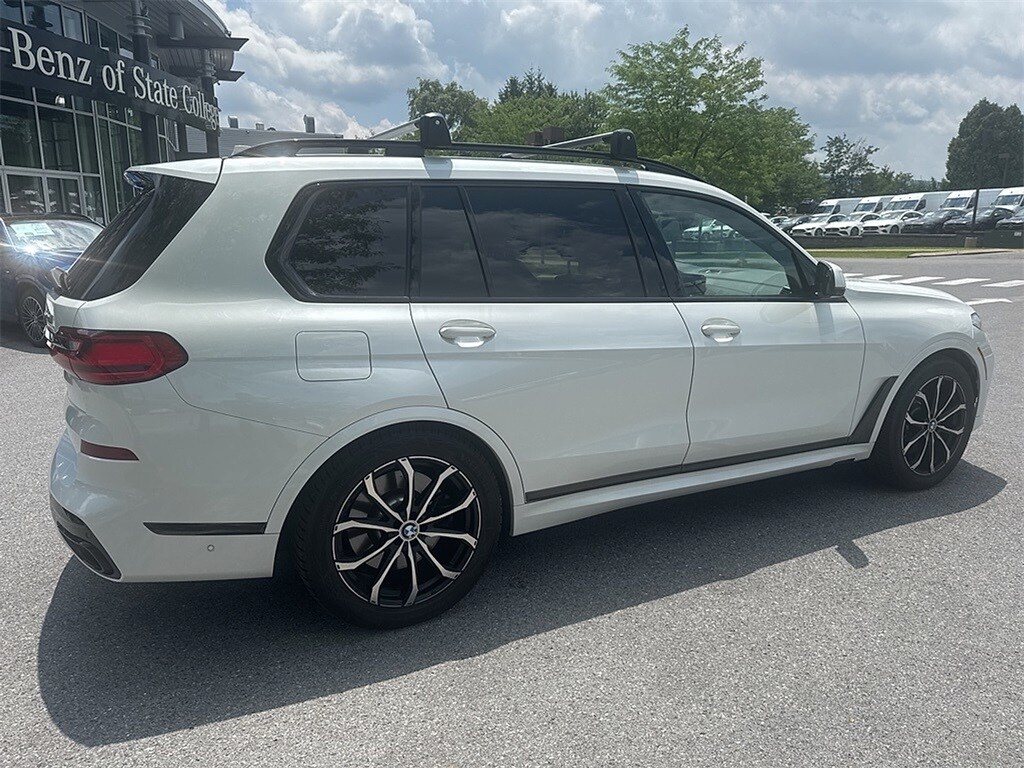 2021 Bmw X7 M50i photo 4