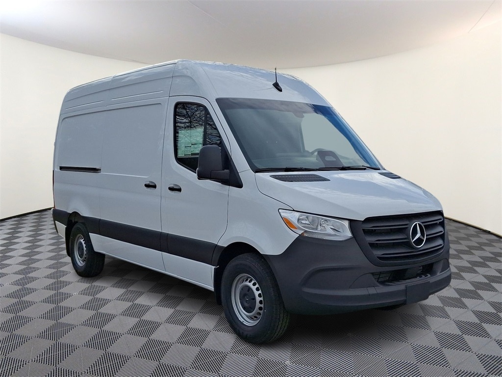 New 2025 Mercedes-Benz Sprinter 2500 Standard Roof 4-Cyl Diesel Van Cargo Van