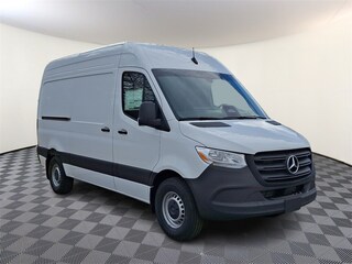 2025 Mercedes-Benz Sprinter 2500 Standard Roof 4-Cyl Diesel Van Cargo Van