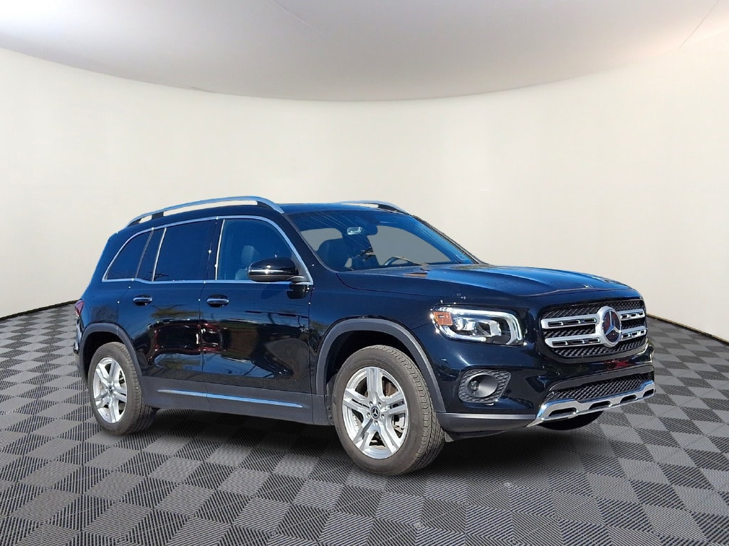 2023 Mercedes-Benz GLB Base