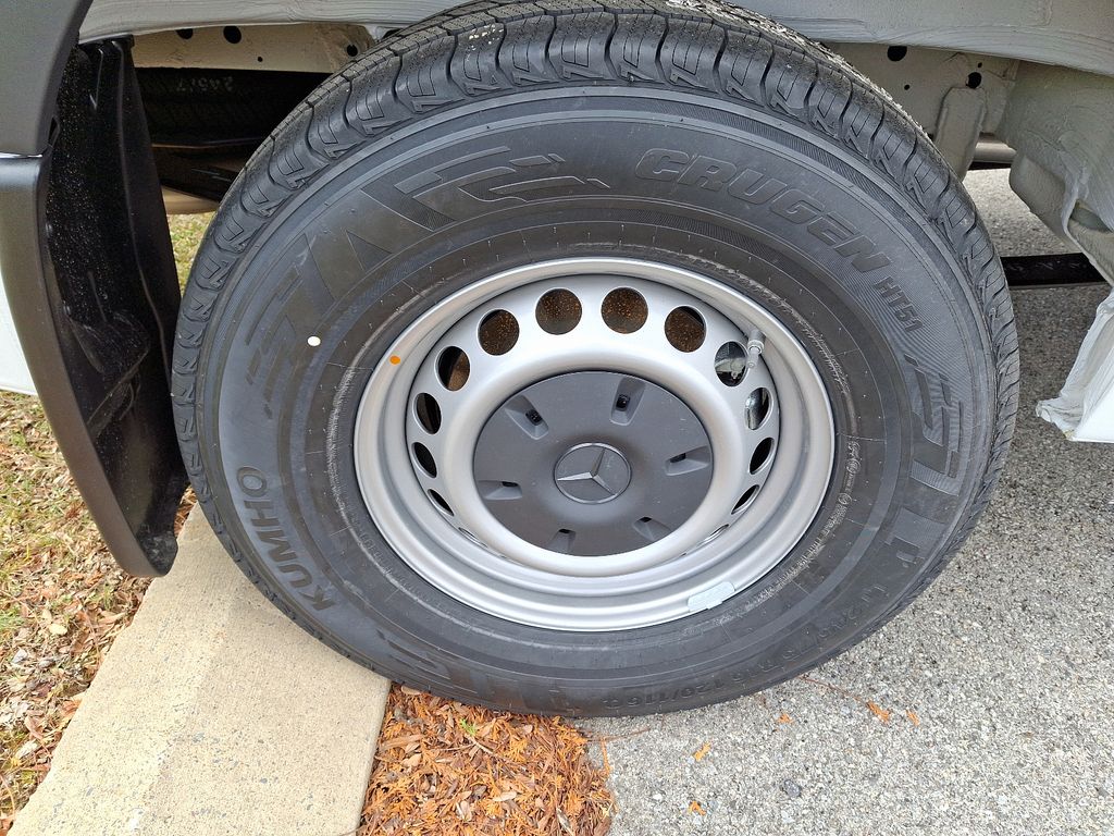 2025 Mercedes-Benz Sprinter Cargo Van Base - Photo 9