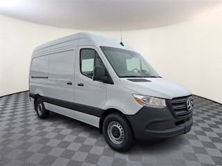 2025 Mercedes-Benz Sprinter 2500 Standard Roof 4-Cyl Diesel HO Van Cargo Van